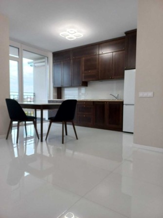 Оренда сучасної 1-к квартири в ЖК  Family Plaza - фото 1