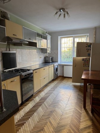 Оренда 3 кімнатної квартири по вул. Золотогірська - фото 1