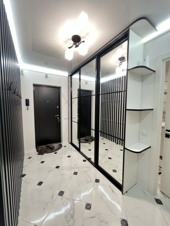 Квартира на пр. Злуки від власника - фото 1