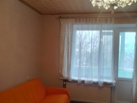 здають 1 кім з автономкой ,світлом на Розсошенцях з 21 грyдня Полтава