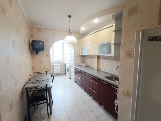 Оренда, АВТОВОКЗАЛ, автономне опалення Ровно