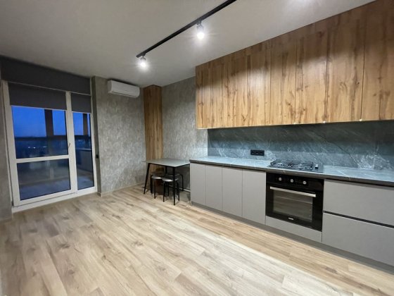 Здається 1 кімнатна квартира біля Sport Life Рівне