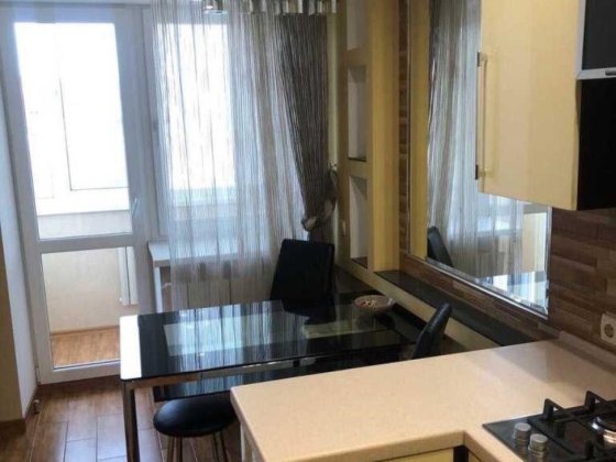 Оренда однокімнатної квартири Новий будинок закритий двір ЦУМ Полтава