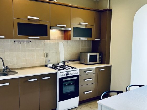 Здається в оренду 1 кімнатна, р-н Коновальця-Матейки Ивано-Франковск