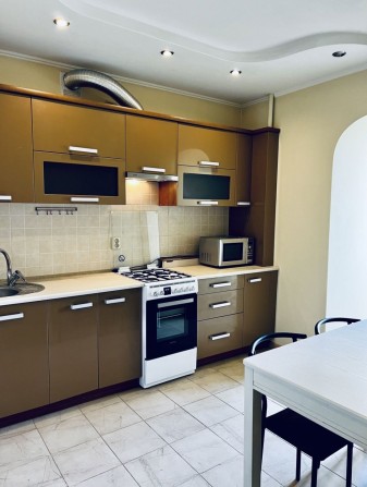 Здається в оренду 1 кімнатна, р-н Коновальця-Матейки - фото 1