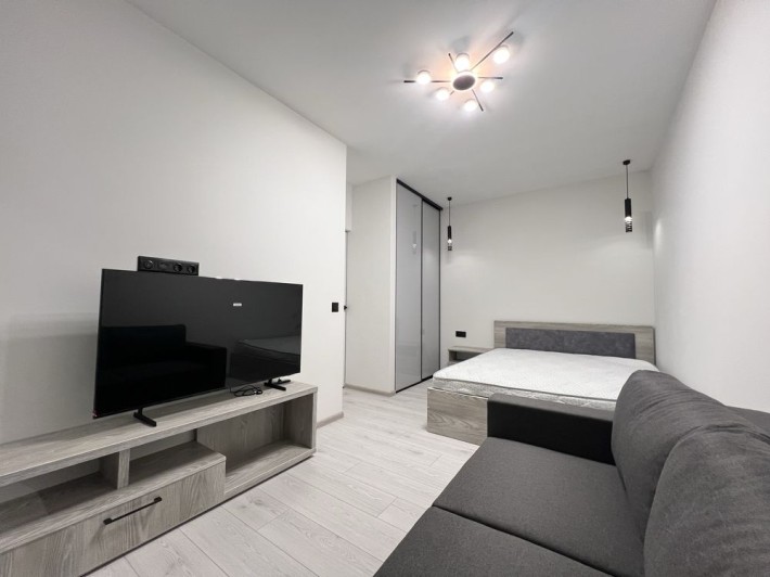 Перша здача! Оренда 1 кім 40м на 7пов в самому центрі вул. Мельника,10 - фото 1