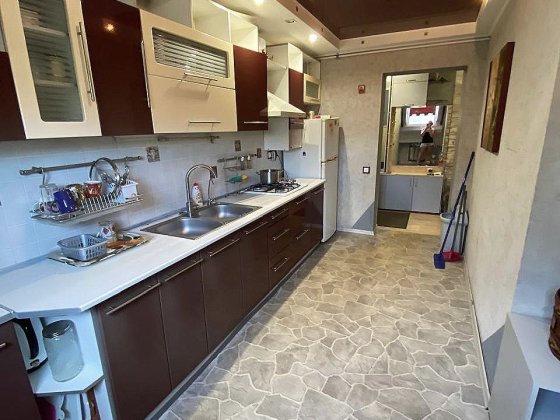 З 27.12.,4к. кв. Центр, ,світло не вимикають. Полтава