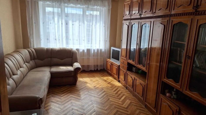 Здам 3 кімнатну квартиру по проспекту Михайла Лушпи - фото 1