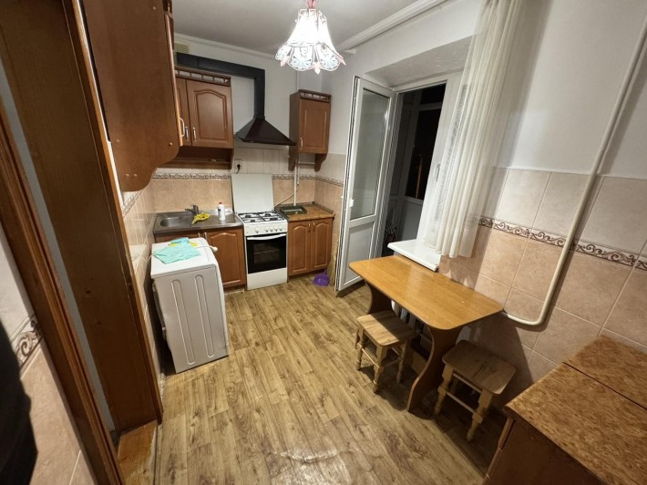 Однокімнатна квартира на Комарова - фото 1