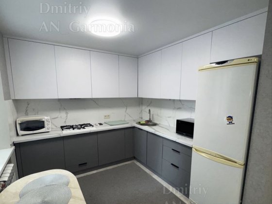 3-к Центр , Мед  Академия Полтава