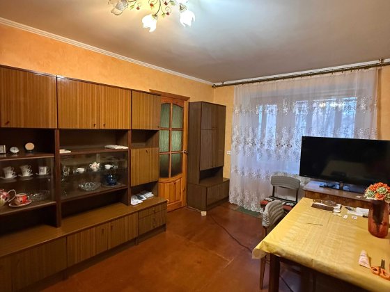 Оренда 3-кімнатної квартири з автономним опаленням Ровно