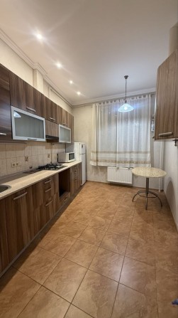 Оренда 1-к новобудови в центрі - фото 1