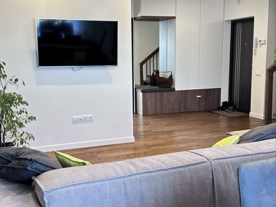 Здам шикарний панорамний пентхаус Чернівці