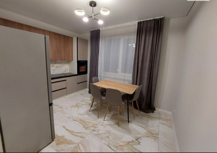 Здається 1-км.Біля Парку. - фото 1