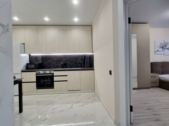 БЕЗ КОМІСІЇ.Перша здача авторської 2кімн.квартири51м2 в тихому центрі. Черкаси