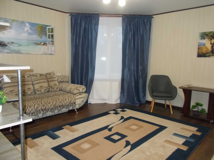 Здам 1-но кімн кв-ру 42 м2 з індивід-ним опал-ям вул Довженко Чернігів - фото 1