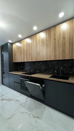 парк ЖОВТНЕВИЙ! Шикарна 1-кім VIPновобудРІВНЕНСЬКА(балкон, ГАРДЕРОБНА) - фото 1