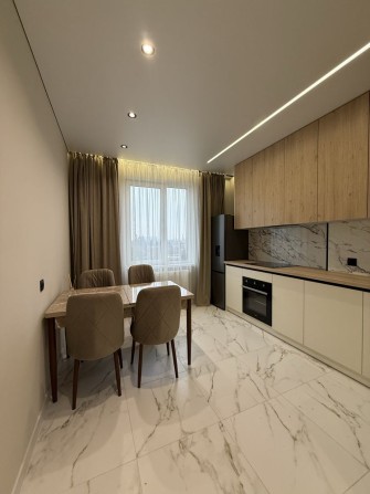 Перша здача квартири, центр міста, вул.Руська - фото 1