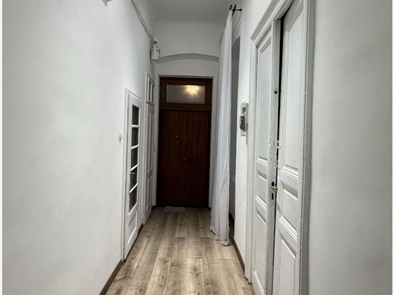 Сдам квартиру центр Чернівці