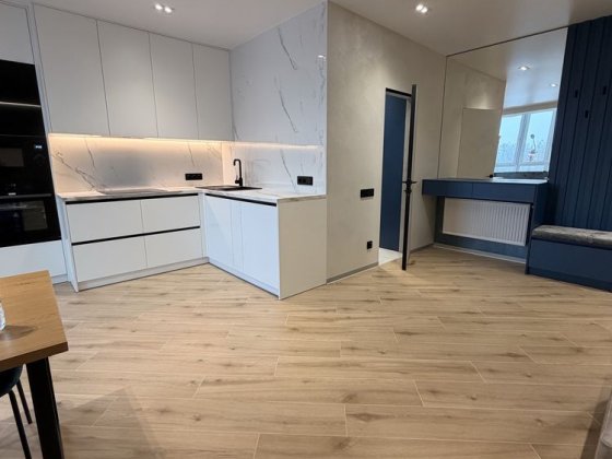 БЕЗ КОМіСІЇ. Оренда євродвушка з окремою спальнею, Графський ЖК, Центр Черкаси