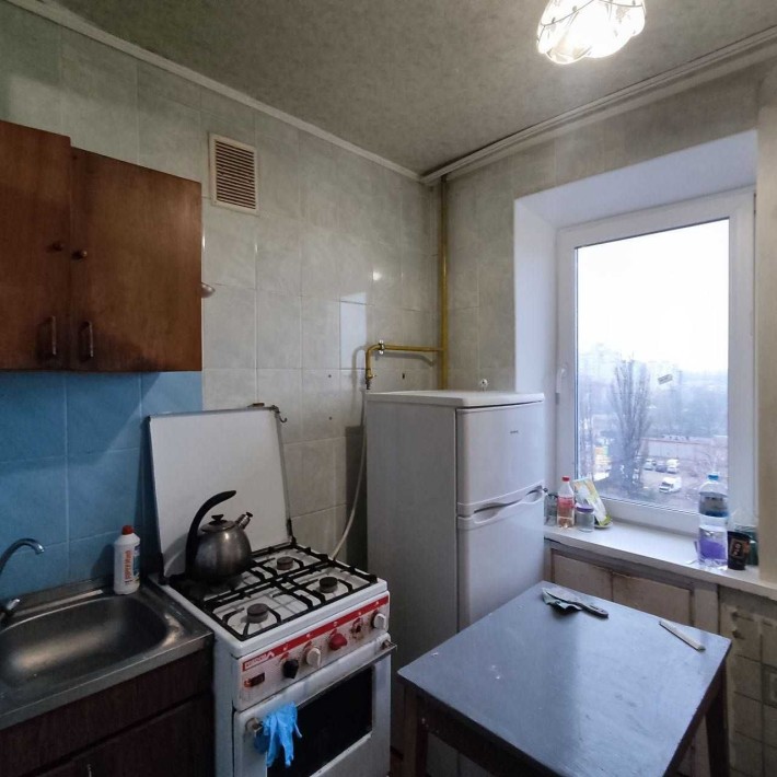 Сдаётся недорогая квартира - фото 1