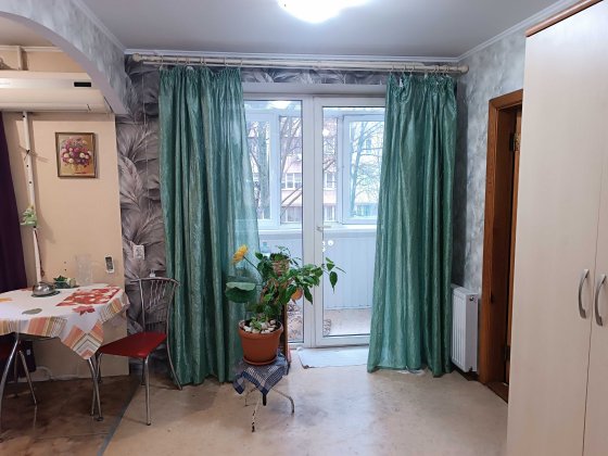 1-кім. р-н Залізничного, повністю мебльована Черкассы