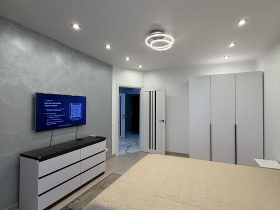 Оренда в центрі (закритий свій двір) світло є постійно. Черкаси