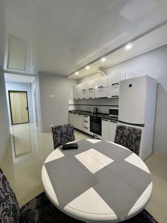 Оренда. Вул. Нивська 4г. Метро Нивки. Шевченківський р-н. - фото 1