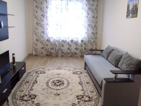 Терміново здається 2 км новобуд. Фастівська, р-н меблі Майя,ключі! Чернівці