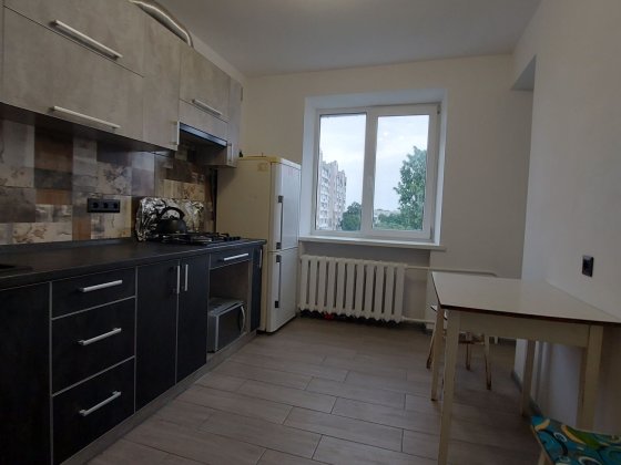 Оренда 3х кімнатної квартири Чешка -Центр вул. Митницька Черкаси