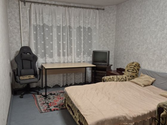 2-кімнатна квартира на Пухова Чернигов