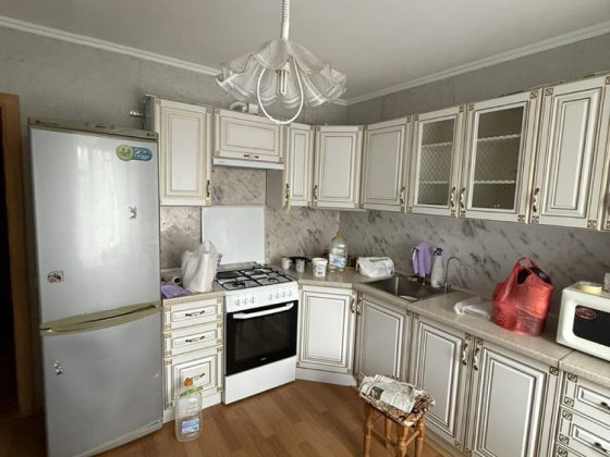 Здається 1 кімнатна за 250$ р-н Машзавода. Чернівці