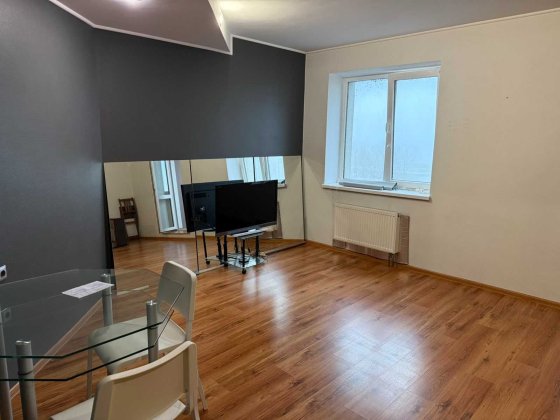 Оренда 1-ї квартири  вулиця Жужоми, 7 Митниця Черкаси