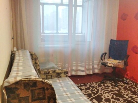 М."Харьковская"-пешком. Газ! 7 этаж.Сдам 1 комн.квартиру.Ул. Ревуцк Київ