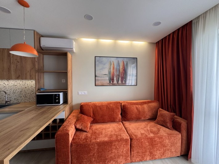 Квартира в новобудові на Митниці з інвертором на 5 квт! - фото 1