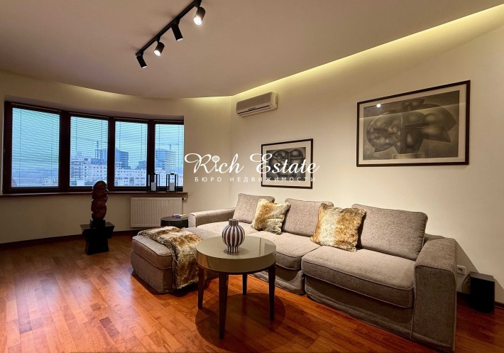 Без% Жилянская 30а Автономная 2-к квартира Центр Олимпийская Свет 24/7 - фото 1