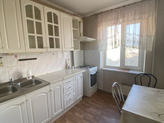 Оренда 1 кімнатн квартири, Дарнецький р-н, вул.Харківське шосе 176 Київ