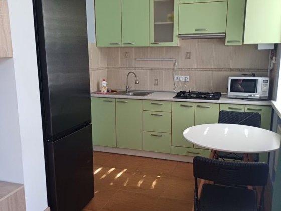 ПЛОЩА! Оренда двокімнатної квартири! РЕМОНТ! Чернігів