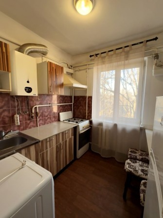 Оренда 2-к квартири в хорошій локації, район Формаркету - фото 1