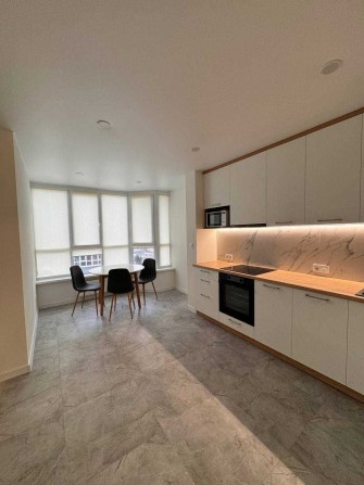 Квартира в новобудові центру міста - фото 1