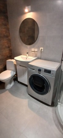 Сдаётся в аренду 4 комнатная квартира в центре города - фото 1