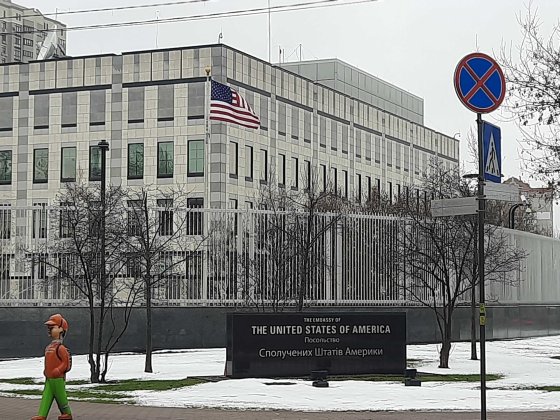 Без Комісії! БЕЗПЕКА, Комфорт та низький поверх – біля Посольства США Київ