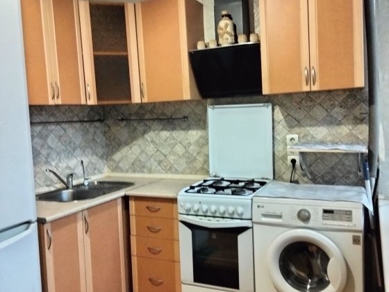 Оренда ї квартири .Індивідуальне опалення . Чернігів