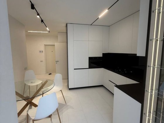 Квартира з новим ремонтом на березі Дніпра Черкаси