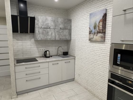 ГЕНЕРАТОР ЖК Вірменська 6 метро Вирлиця оренда квартири Харківська Київ