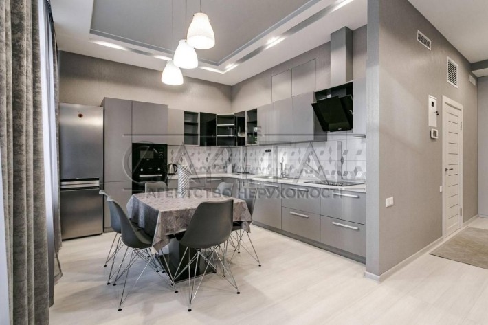 Аренда 3к квартиры, ул. Эспланадная, Печерск - фото 1