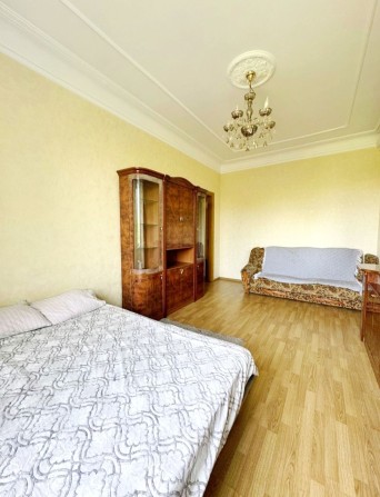 Власник 2 кімн. Хрещятик в 50м, Прорізна 11, окремі кімн, Світло завжд - фото 1