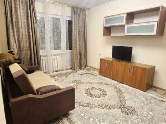 2к.метро Оболонь пл.Оболонська (Дружби народів) Оболонський рн Киев