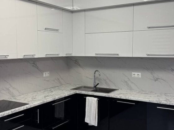 Здається 2кімн.+ Кухня студія в новобудові район Кварцу Черновцы