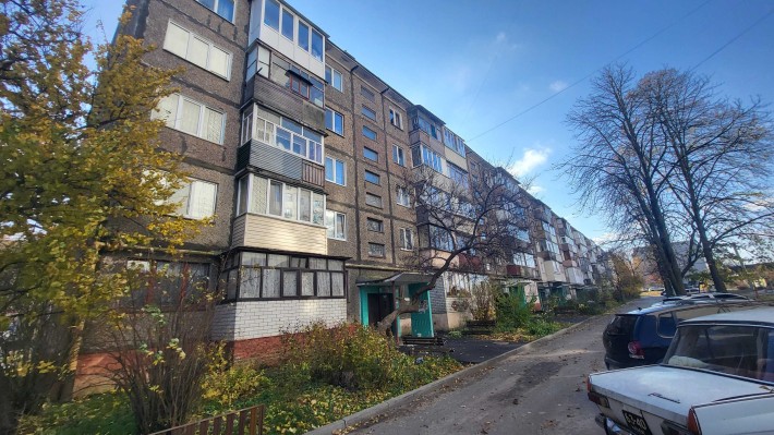 Оренда 3х кімнатної квартири в районі Ниви - фото 1